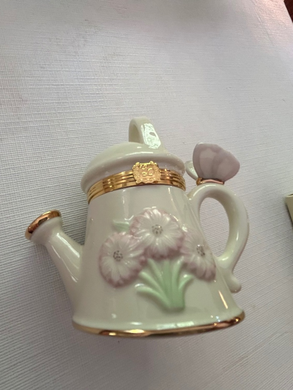 Lenox Treasures water can - trinket box with charm